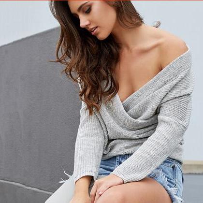 Autumn Winter Sexy V-neck Long Batwing Sleeve..