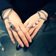 Women Fashion Gemstone Hand Harness Ring and Bracelet